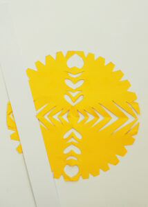 Amelia Pęciak, Wycinanka